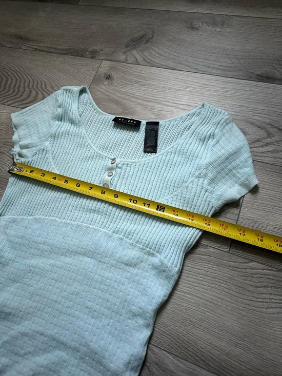 Axcess Top - Picture 6 of 7